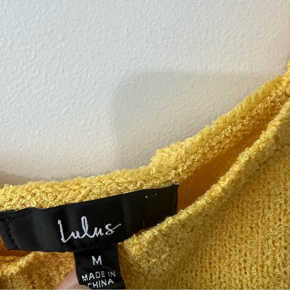 Lulus NWT Yellow Knit Scalloped Cropped Cami - Picture 3 of 7